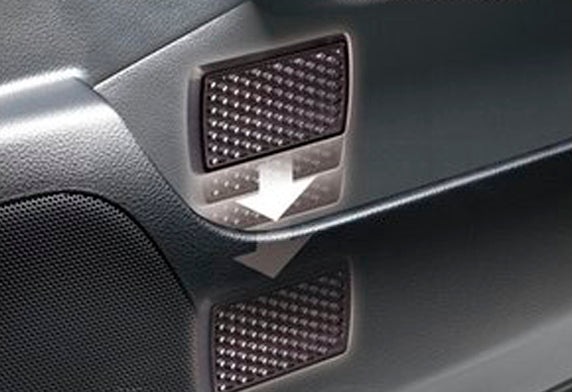 活性碳 吸臭 除臭 汽車車廂 內龐專用 洗車清潔用品 Carmate