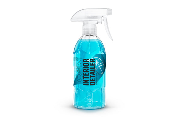 GYEON Q²M InteriorDetailer InteriorDetailer 內籠清潔劑 內飾清潔劑 車內清潔 車廂清潔 汽車內裝清潔 60%酒精 殺滅細菌 殺滅病毒 99.9%殺菌 pH中性 安全配方 溫和清潔 去除輕微污垢 去除指紋 去除油份 啞光效果 不黏膩 不留光澤 快乾 即用型 無需稀釋 真皮適用 塑料適用 Alcantara適用 紡織品適用 玻璃適用 內飾飾板適用 皮革清潔 座椅清潔 儀表板清潔 車門飾板清潔 中控台清潔 安全帶清潔 方向盤清潔 日常衛生維護 家庭車輛 商用車 過敏風險降低 駕駛舒適度 韓國製 韓國品牌 500ml 1000ml 內籠清潔劑 洗車用品香港 汽車內籠 清潔劑 汽車用品