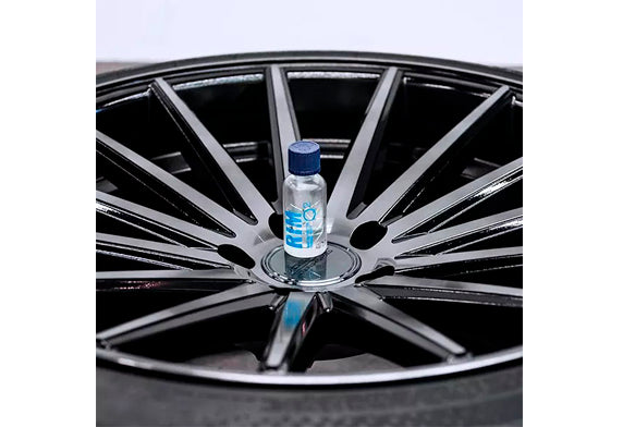 Project-Auto.com Gyeon Q² RIM - 輪圈專用鍍膜 洗車用品香港 胎鈴鍍膜 清潔劑 汽車用品 光澤不增加 啞光質感保留 不改變原貌 維持原廠外觀 高級輪圈保護 跑車輪圈 豪華輪圈 鋁圈 合金輪圈 鐵圈 鋼圈 輪圈護理品牌 專業汽車美容 車漆養護 輪圈養護 車輛保養 汽車清潔 外觀護理 輪圈美容 維護產品 保養產品 快速保養 輕鬆施工 簡化流程 提升效率 專業效果 卓越品質 售後服務 專業諮詢 品質保障 香港行貨 快速出貨 現貨供應 會員優惠 滿額免運 免費送貨 無憂購物 車身外部 多功能 有效保護 完美搭配 保護表面 人氣商品 滿意保證 安心購買 專業諮詢 售後服務 品質保障 外部表面