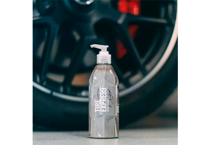 Project-Auto.com Gyeon Q²M TIRE EXPRESS 還原輪胎的光澤 洗車用品香港 車胎鍍膜 清潔劑 汽車用品 韓國製 韓國品牌 500ml 1000ml 4000ml 香港汽車用品 汽車用品推薦 香港網購 原裝正貨 正貨保證 專業汽車護理 優質汽車用品 立即選購 現貨 車友推薦 汽車美容 汽車護理 輪圈護理 車主必備 愛車護理 清潔護理用品 汽車精品 汽車保養品 輪胎清潔 前置清潔 Q²M TireCleaner 強效清潔 去除舊胎蠟 去除褐色沉積 橡膠氧化清除 Q²M TireBrush 輪胎刷 精細刷毛 深層清潔 Q²M Tire Applicator
