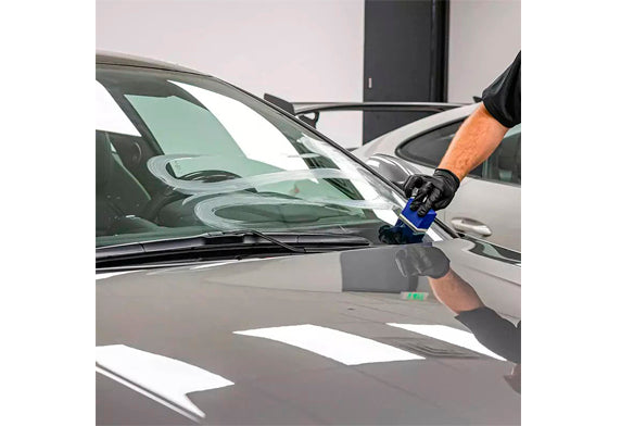 Project-Auto.com Gyeon Q² VIEW - 專業玻璃專用鍍膜 洗車用品 香港 汽車車身專用 汽車玻璃鍍膜劑 雨敵 車窗 跣水 潑水 抗水 驅水效果 汽車用品 提高行車安全 視野清晰 減少眩光 玻璃自潔 抗環境污染物 抗化學品 抗紫外線 四季適用 夏季護理 雨季護理 冬季護理 日常保養用品 專業玻璃鍍膜 頂級玻璃保護 業界標竿 細節大師 汽車細節 專業細節處理 玻璃細節 車身玻璃 車窗玻璃 後擋玻璃 天窗玻璃 玻璃表面處理 玻璃拋光劑 玻璃清潔劑 玻璃脫脂 玻璃底塗 玻璃塗層 玻璃密封劑 玻璃保護膜 玻璃光澤 玻璃透亮 玻璃晶瑩 玻璃清晰 玻璃無痕 玻璃防霧 玻璃防眩光 玻璃防紫外線 玻璃耐腐蝕 玻璃長效 玻璃耐用 玻璃抵抗 玻璃自清潔 玻璃易清潔 玻璃降低維護 玻璃延長壽命