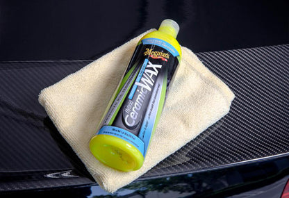MEGUIAR'S 美光  免運費 黑色車適用 白色車適用 深色車適用 淺色車適用 陶瓷保護層 防水層 防污層 環境防護 抵擋紫外線 抗UV 對抗環境傷害 道路污垢 蟲屍去除 鳥糞防護 車漆密封 持久光澤 光澤維持數週 用於傳統蠟品之上 可疊加 頂層保護 陶瓷鍍膜下放 陶瓷保護輕鬆擁有