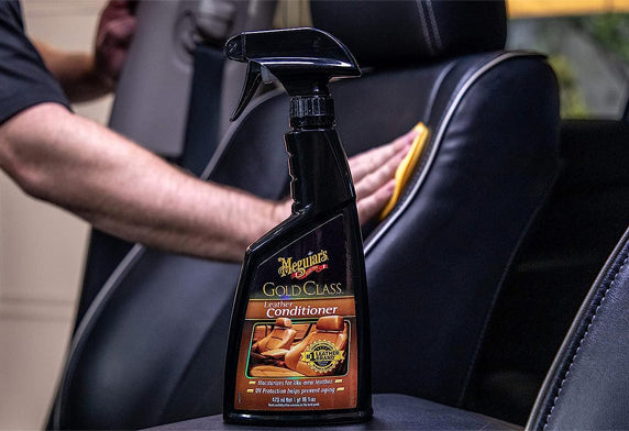 MEGUIAR'S 美光  Gold Class Leather Conditioner 洗車用品 汽車用品 汽車內龐清潔 汽車皮坐 皮座清潔 汽車皮革錶板 錶台 皮椅修補 汽車皮座保養 提升效率 專業效果 卓越品質 香港行貨 快速出貨 現貨供應 會員優惠 滿額免運 免費送貨 無憂購物 車身細節 完美主義 汽車愛好者 實用好物 熱銷產品 口碑行銷 強力保護 安全養護 精細表面 汽車美容店 車房專用 家用適用 DIY洗車 自家洗車 定期養護 車輛美容 外觀升級 汽車用品店 正品保證 高性價比 環保 耐用 細節清潔 車用清潔 汽車美容護理 專業級護理 展廳級保護 平滑觸感 快速維護 保護光澤 高端護理 業界標竿 品質首選 專業美容 頂級護理 汽車護理產品 外部護理 內部護理 皮革恢復 皮革修復 汽車皮革養護 車內皮革 皮革護理專家 汽車精品店 專業皮革護理 皮革防護 抗UV 抗紫外線 環境防護