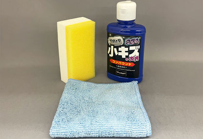 Prostaff細研磨刮痕去除劑，2微米研磨顆粒（#6000號砂紙）有效去除車身細微刮痕、太陽紋與洗車網紋。含光澤與保護成分，去除細紋同時賦予漆面光亮效果。100ml容量，附專用海綿與超細纖維布。全車色適用，適合處理日常洗車造成的細紋與輕微劃痕。作為三兄弟系列第二階段，建議先以粗花痕去除劑處理中度刮痕，再使用本產品進行細部拋光，以達最佳修復效果。使用前清洗車身並擦乾，將液體塗於海綿黃色面，以單一方向輕磨，並於乾燥前擦拭乾淨。香港停車場狹窄，車身易生細微劃痕，本品能有效應對。Project-Auto香港現貨。