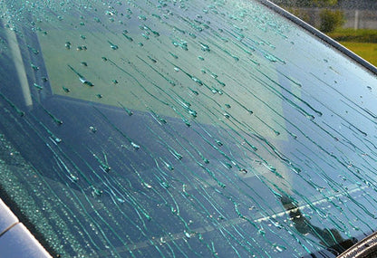 Soft99雨敵擋風玻璃水撥水，2L大容量設計。日本製環保袋裝，清潔同時形成驅水保護膜。適用於汽車擋風玻璃。Project-Auto香港汽車用品專門店，現貨極速出貨。