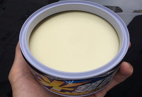 Soft99 光鏡面 光鏡面車蠟 Mirror Finish Wax 日本製車蠟 日本車蠟 固體車蠟 固蠟 合成蠟 超微粒子車蠟 修復細紋車蠟 免擦拭車蠟 免乾燥車蠟 不用下蠟 無需擦拭 無需等待 快速打蠟 珍珠漆專用 金屬漆專用 珍珠漆蠟 金屬漆蠟 修復車漆細紋 去除車漆細紋 修復太陽紋 去除太陽紋 修復刮痕 去除刮痕 修復水漬 去除水漬 修復樹膠 去除樹膠 漆面修復 輕微研磨 不傷車漆 車漆保護 鏡面光澤 鏡面效果